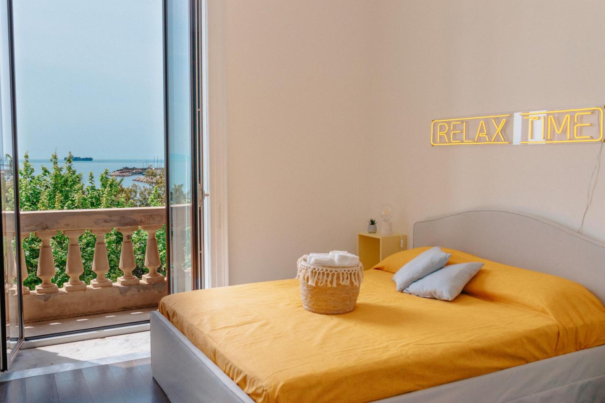 Blue Sea View Apartment Salerno Exteriör bild