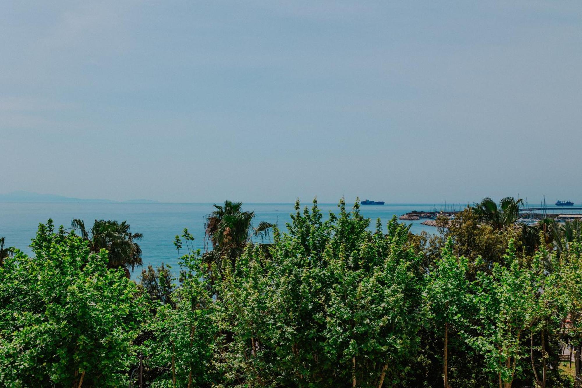 Blue Sea View Apartment Salerno Exteriör bild