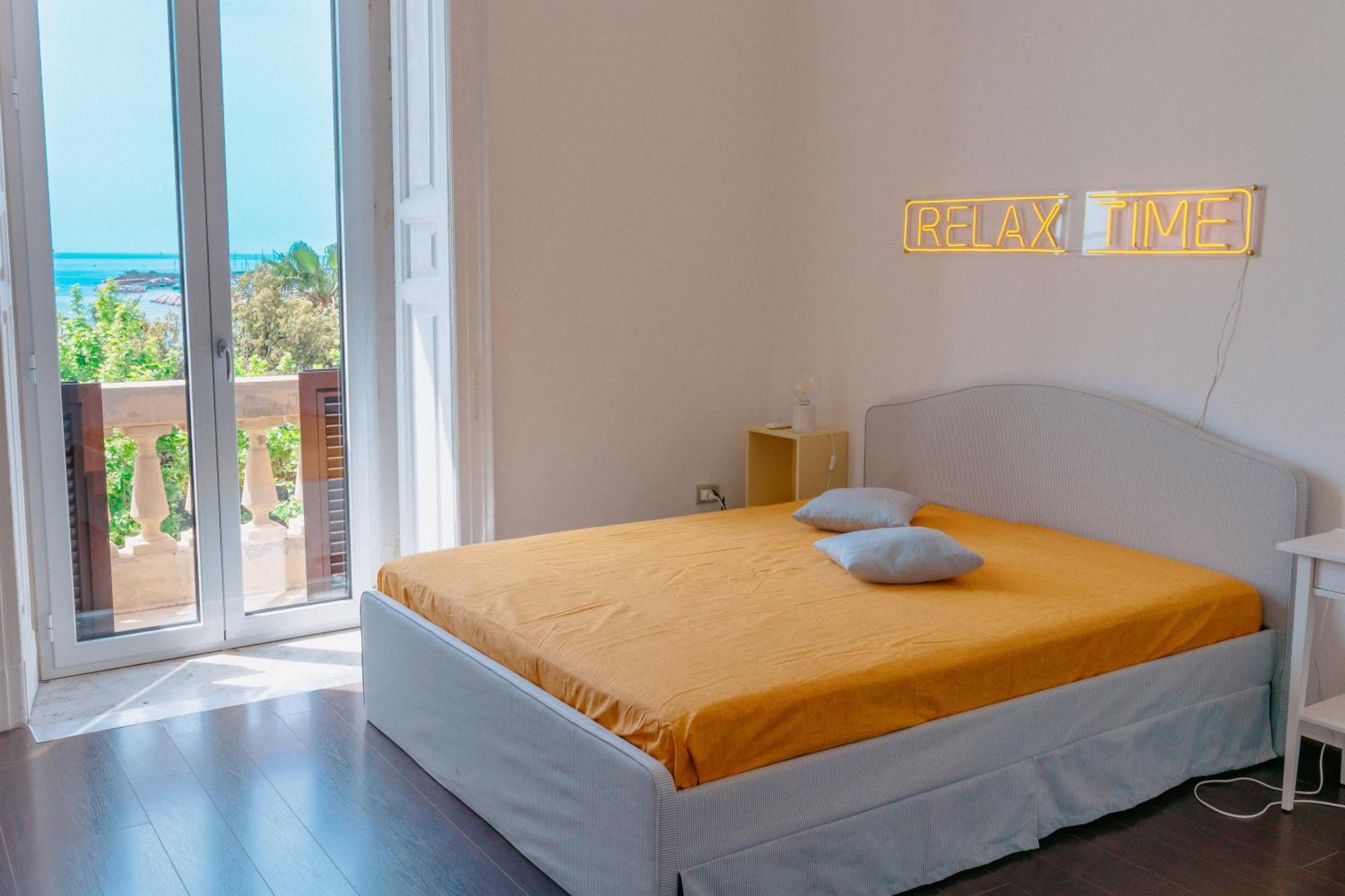 Blue Sea View Apartment Salerno Exteriör bild